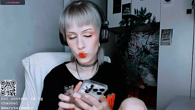 say mary online show from September 2025 12:39:02 AM