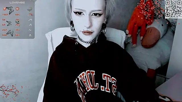 say mary online show from November 2025 04:44:01 PM