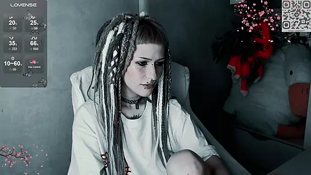 say mary online show from November 2025 02:28:02 PM