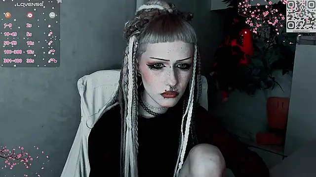 say mary online show from December 2025 05:45:01 PM