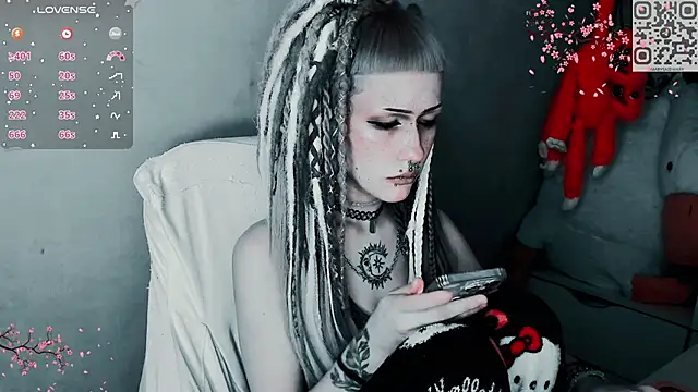 say mary online show from November 2025 11:43:02 AM