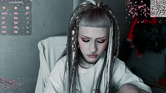 say mary online show from December 2025 11:42:02 AM