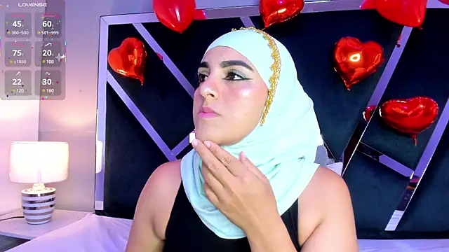 Nahid Jaziri1 online show from February 2025 08:18:01 PM