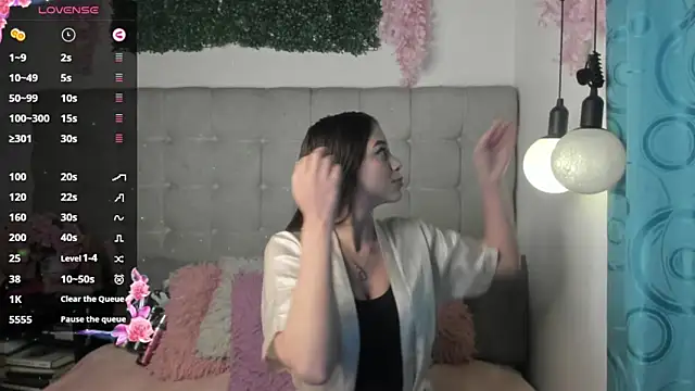 Snapshot of misticasexy chatting on January 2025 01:32:02 AM misticasexy online show from January 2025 01:32:02 AM