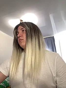 EvaMiron online show from March 2026 09:33:02 AM