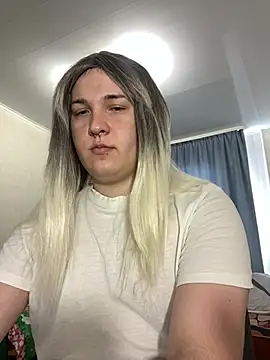 EvaMiron online show from March 2026 09:19:01 AM