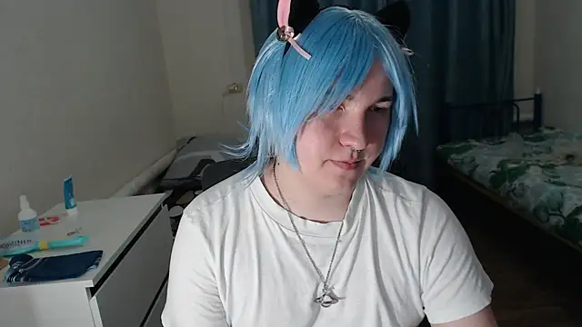 Snapshot of EvaMiron chatting on January 2026 02:02:01 PM EvaMiron online show from January 2026 02:02:01 PM