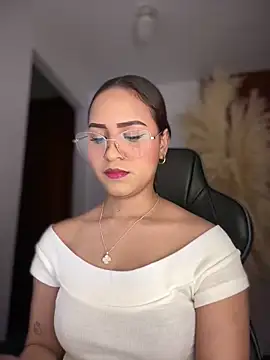 gretta kler1 online show from January 2026 09:41:01 PM