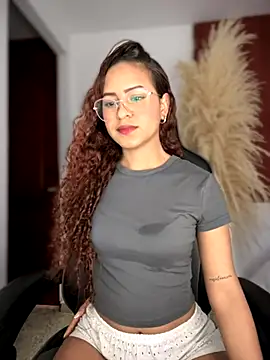 Snapshot of gretta_kler1 chatting on October 2025 03:15:01 PM gretta kler1 online show from October 2025 03:15:01 PM