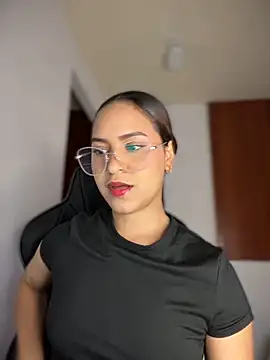 Snapshot of gretta_kler1 chatting on February 2025 05:37:01 PM gretta kler1 online show from February 2025 05:37:01 PM