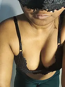 FANTASY QUEEN 07 online show from May 2026 02:30:02 AM