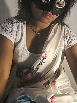 FANTASY QUEEN 07 online show from June 2026 06:52:02 AM