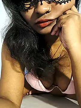 FANTASY QUEEN 07 online show from September 2025 09:05:02 AM