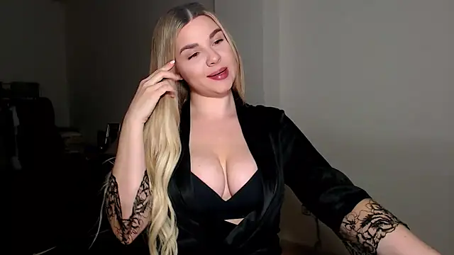 MiaMurMur online show from February 2026 06:28:02 PM