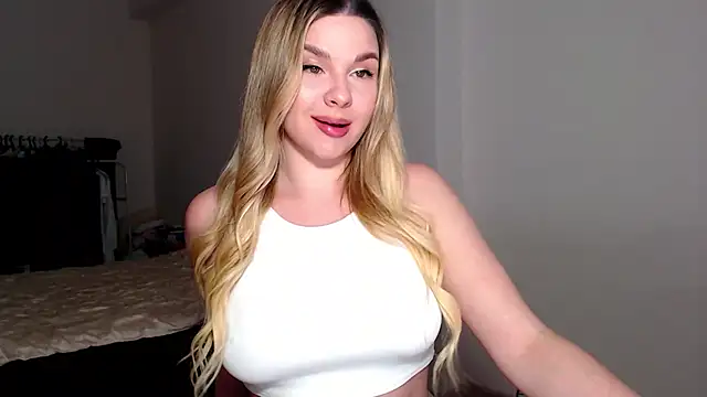 MiaMurMur online show from March 2026 02:41:02 PM