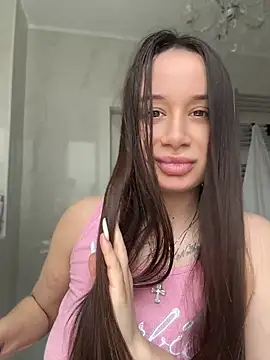 deliaroyal online show from April 2026 09:58:02 AM