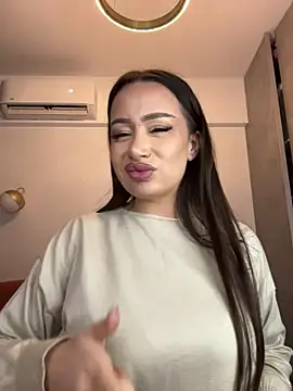 deliaroyal online show from November 2025 02:39:02 PM