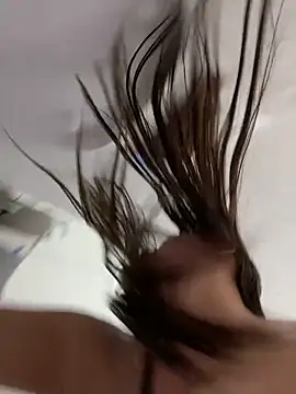 deliaroyal online show from October 2025 10:30:02 AM