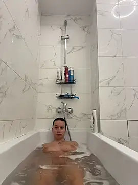 deliaroyal online show from October 2025 03:25:02 PM