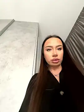 deliaroyal online show from January 2026 01:14:01 PM