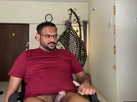 lovbombayduck11 online show from May 2026 07:38:02 AM