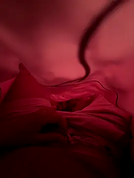 toanxu online show from December 2025 05:53:01 AM