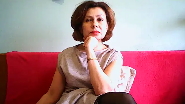 Mat Elenore online show from February 2026 07:15:02 AM