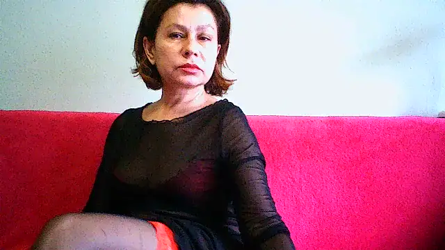 Snapshot of Mat_Elenore chatting on May 2026 06:30:02 AM Mat Elenore online show from May 2026 06:30:02 AM