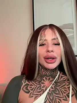 bambixboo online show from March 2025 03:11:02 PM