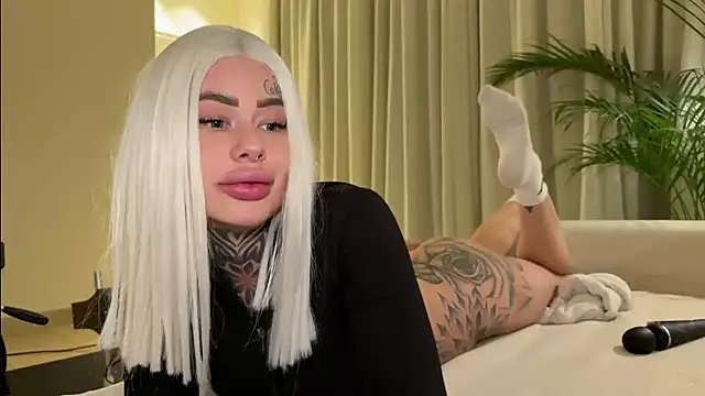 bambixboo online show from March 2026 06:33:01 PM