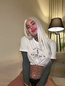 bambixboo online show from January 2026 06:13:02 PM