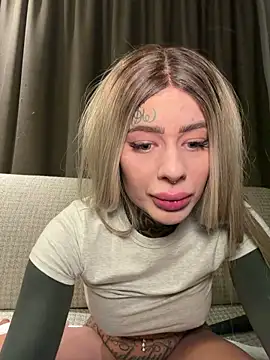 bambixboo online show from March 2026 12:22:01 AM