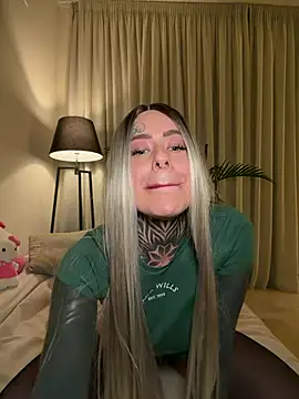 bambixboo online show from February 2026 09:06:01 PM