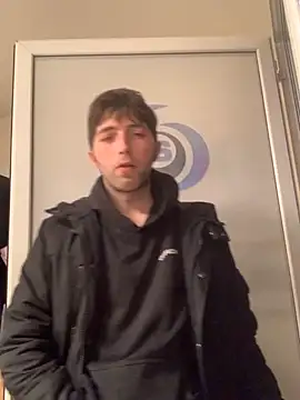 Snapshot of GuillaumebeauZizi chatting on February 2026 07:11:01 PM GuillaumebeauZizi online show from February 2026 07:11:01 PM