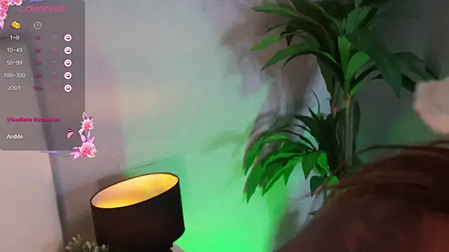 dollbrown online show from March 2025 04:18:01 PM