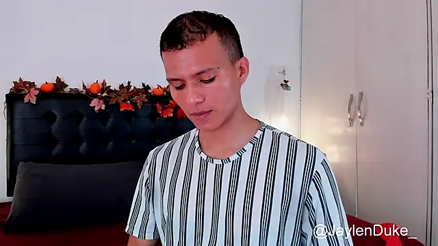 Snapshot of jaylen_and_duke chatting on October 2025 11:09:01 AM jaylen and duke online show from October 2025 11:09:01 AM