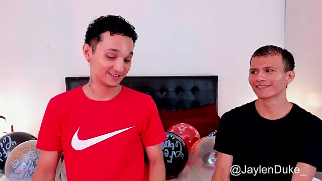 Snapshot of jaylen_and_duke chatting on December 2025 12:08:01 PM jaylen and duke online show from December 2025 12:08:01 PM