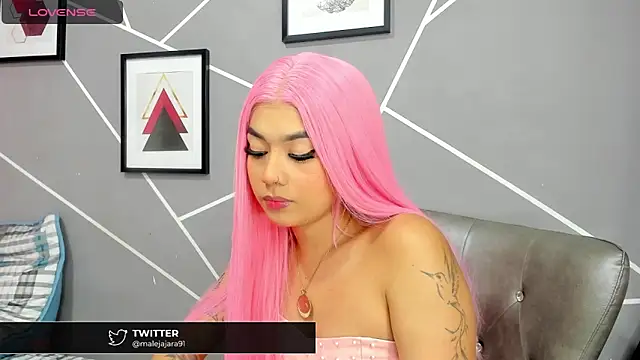 ashliekitty  011 online show from February 2025 12:40:01 AM