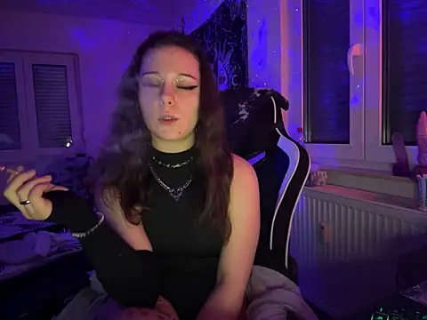 kinkygirl420x online show from January 2025 12:06:02 AM