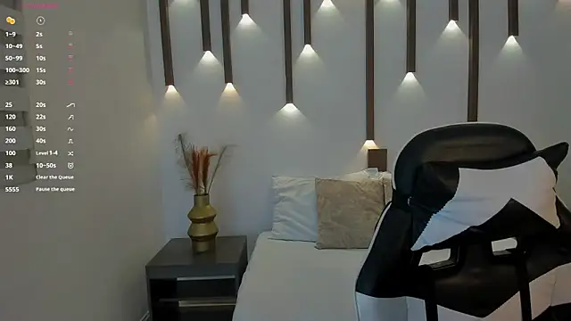 megan cooper28 online show from November 2025 02:10:01 AM