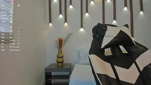 megan cooper28 online show from November 2025 07:14:02 PM