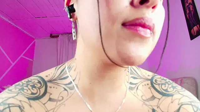 Andrex Joness online show from November 2025 02:37:02 AM