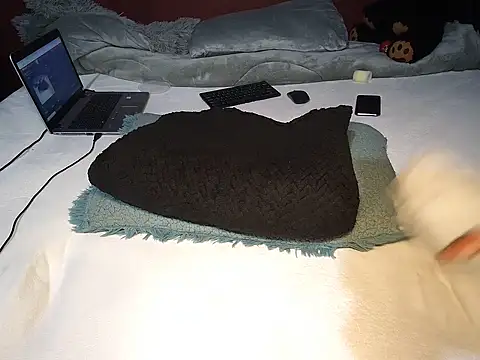 Finito cutie online show from March 2026 07:45:01 AM