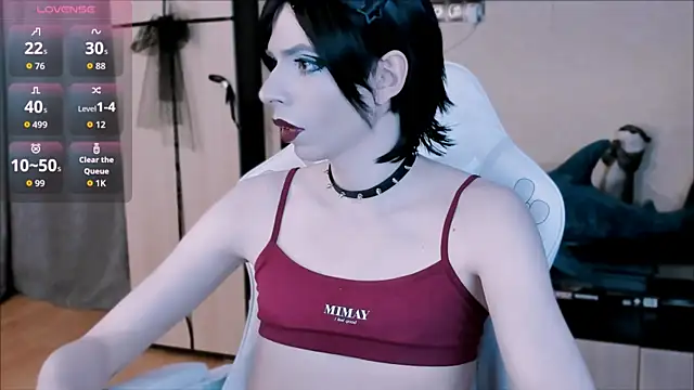 FemAlexa  online show from April 2026 06:31:02 PM