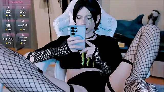 FemAlexa  online show from April 2026 05:20:01 PM