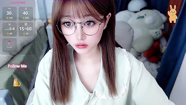 Snapshot of Sweet-18wanwan chatting on May 2026 05:16:02 PM Sweet-18wanwan online show from May 2026 05:16:02 PM