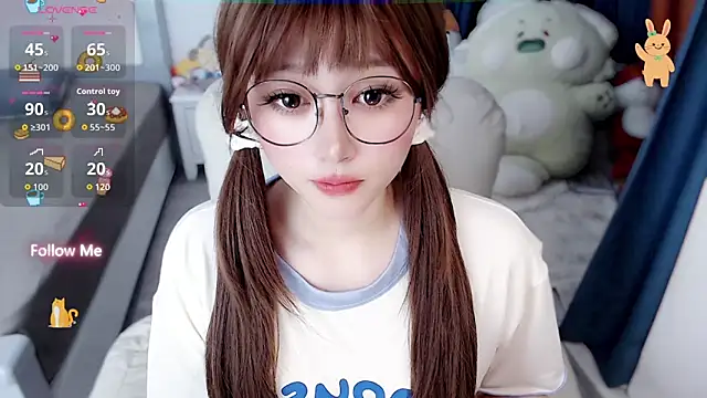 Snapshot of Sweet-18wanwan chatting on May 2026 10:30:01 PM Sweet-18wanwan online show from May 2026 10:30:01 PM