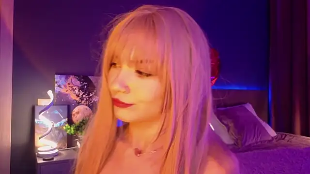 SandraBoyl online show from March 2025 04:18:01 AM