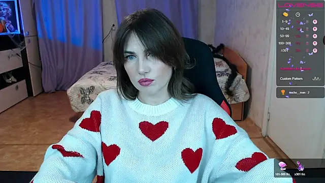 Daniela Cooperr online show from November 2025 05:36:02 PM