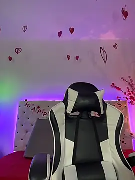 Elektra Queen online show from February 2026 01:11:02 PM